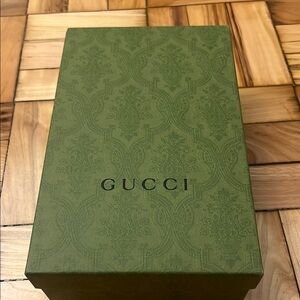Gucci Olive Green Embossed Box